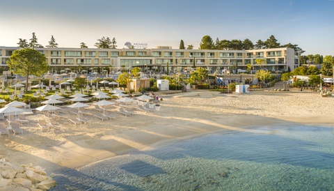 Val Marea Sandy Family Beach 1