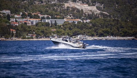 Private Trip by Speedboat – Hvar Island 5