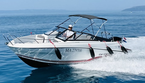 Noleggio barca a Makarska 9