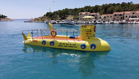 Fahrt mit einem Halb-U-Boot  1