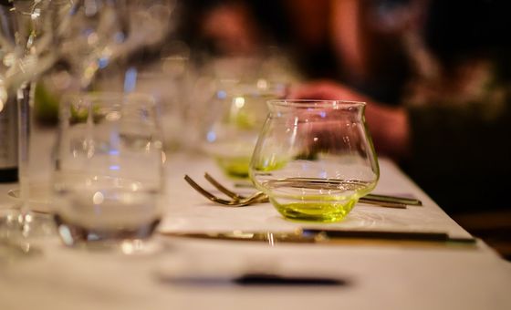 Tasting of extra virgin olive oil