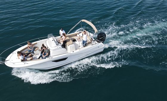 Speedboat rental near Poreč cruising across the Adriatic Sea with passengers enjoying a private boat tour